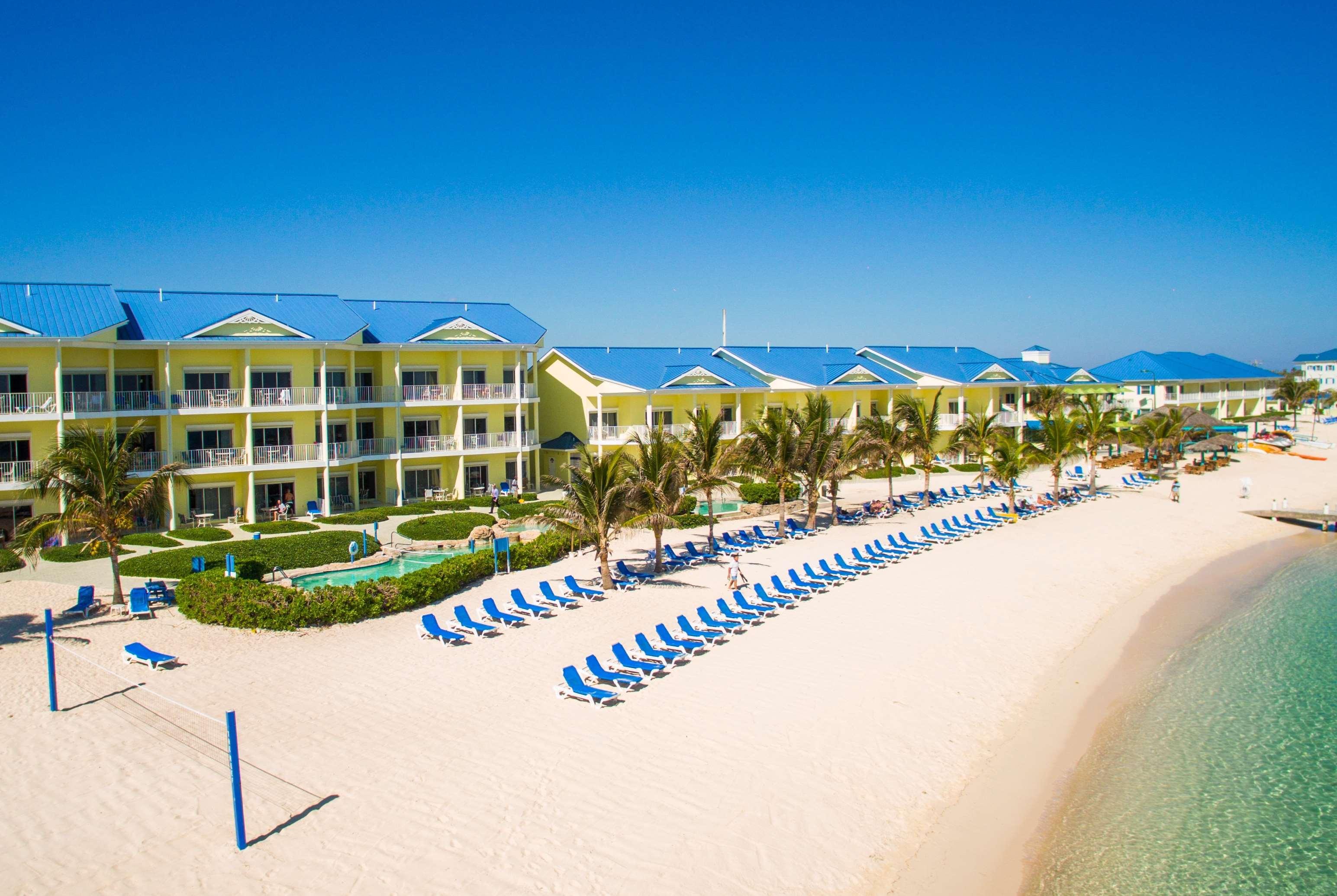 Wyndham Reef Resort, Grand Cayman Resort