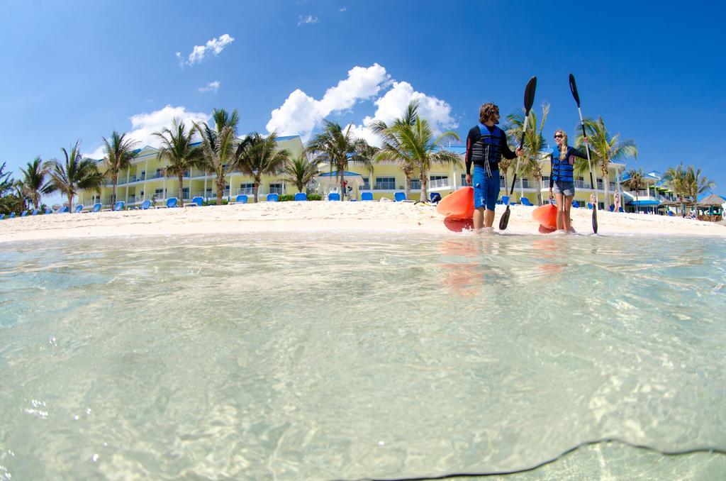 Wyndham Reef Resort, Grand Cayman Resort 4*
