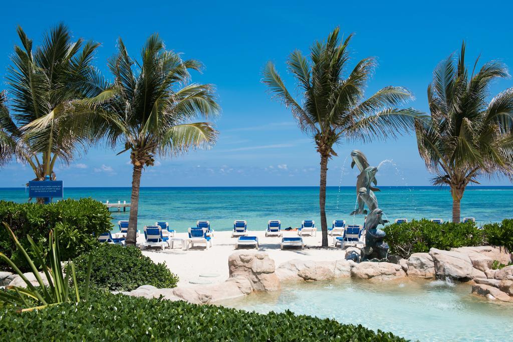Wyndham Reef Resort, Grand Cayman Resort