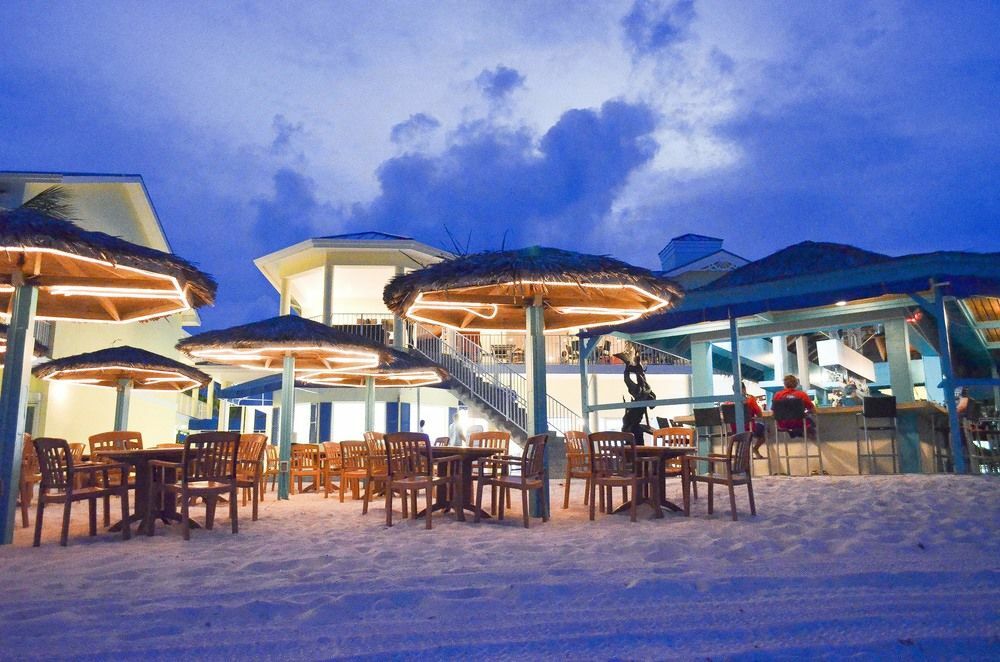 Resort Wyndham Reef Resort, Grand Cayman 4*